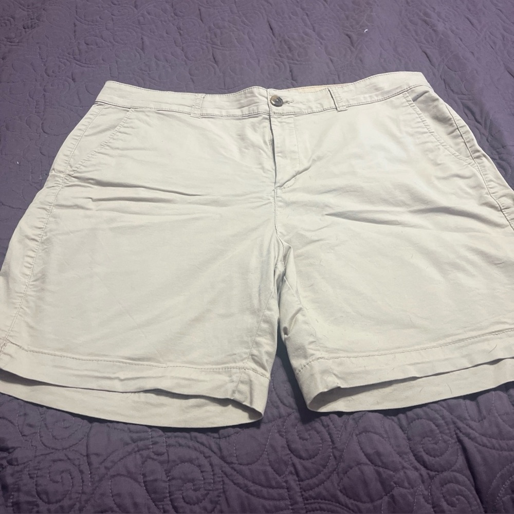 Old Navy every day short high-rise ladies size 14